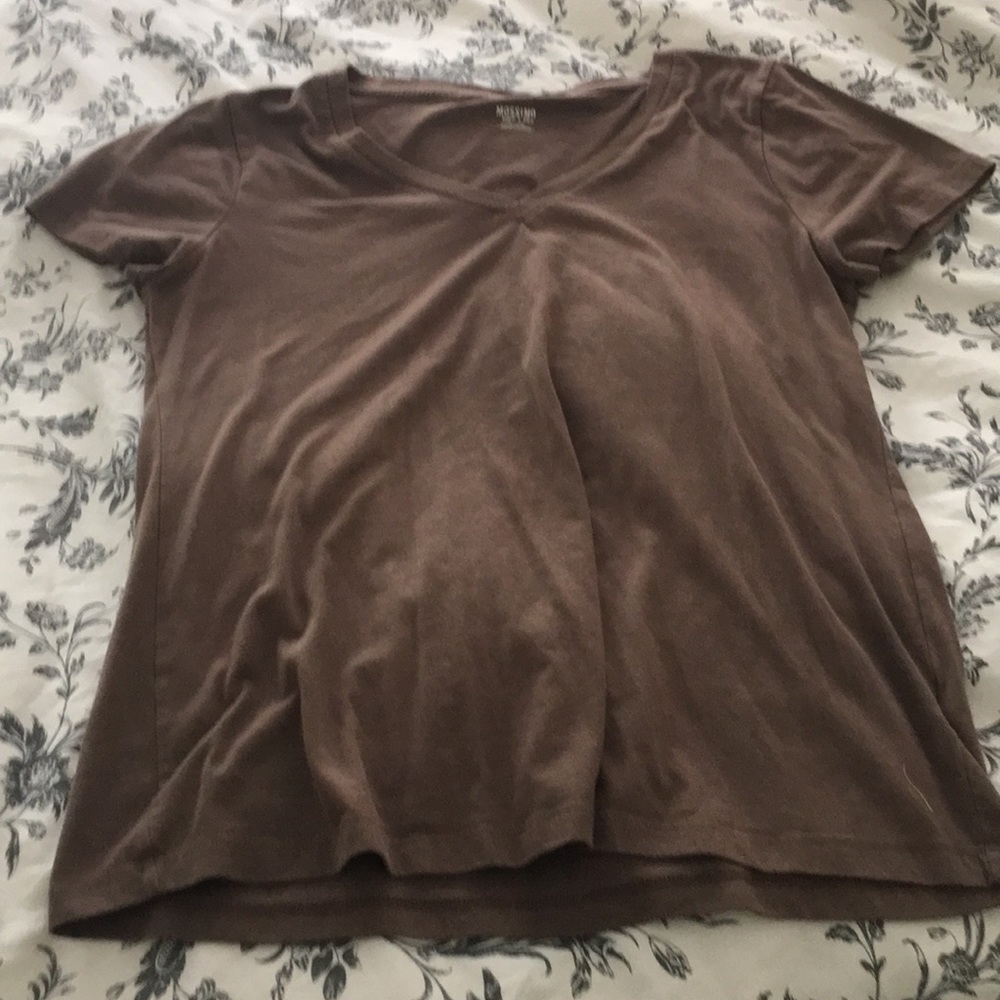 V-neck shirt